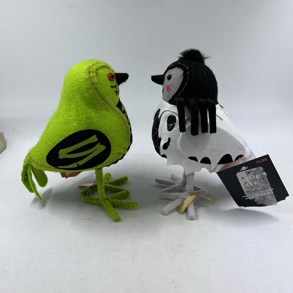 Featherly Friends XRay Skiiter Bird Figurine Target 2024 Hyde‎ & Eeek - Picture 5 of 9